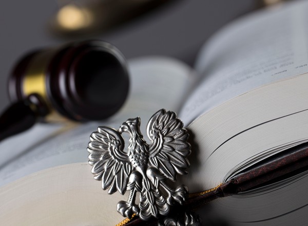Akt oskarżenia dla Uzbeka, który z  prawie 2 promilami alkoholu spowodował na Podlasiu śmiertelny wypadek