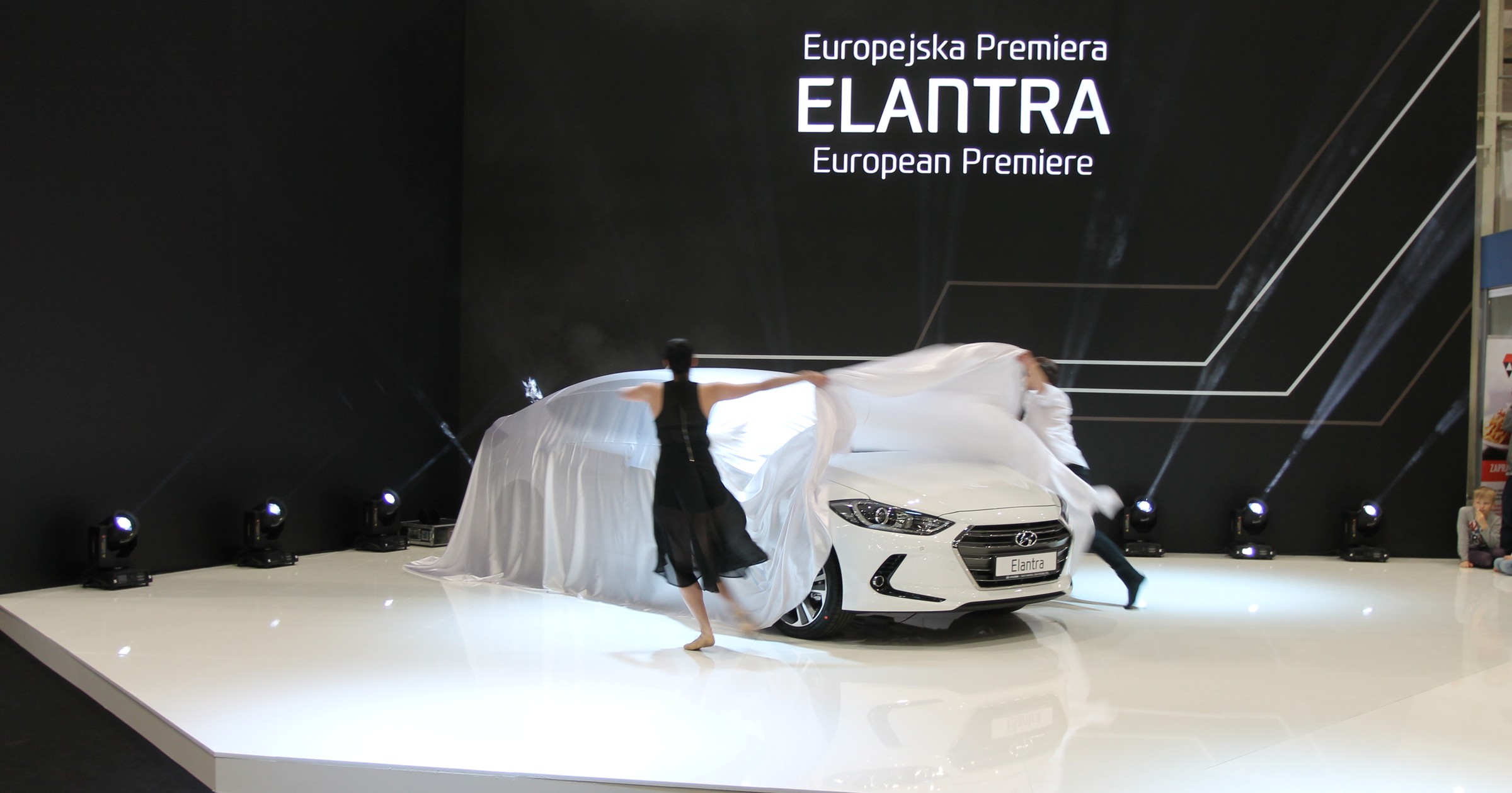 Hyundaj Elantra - premiera europejska