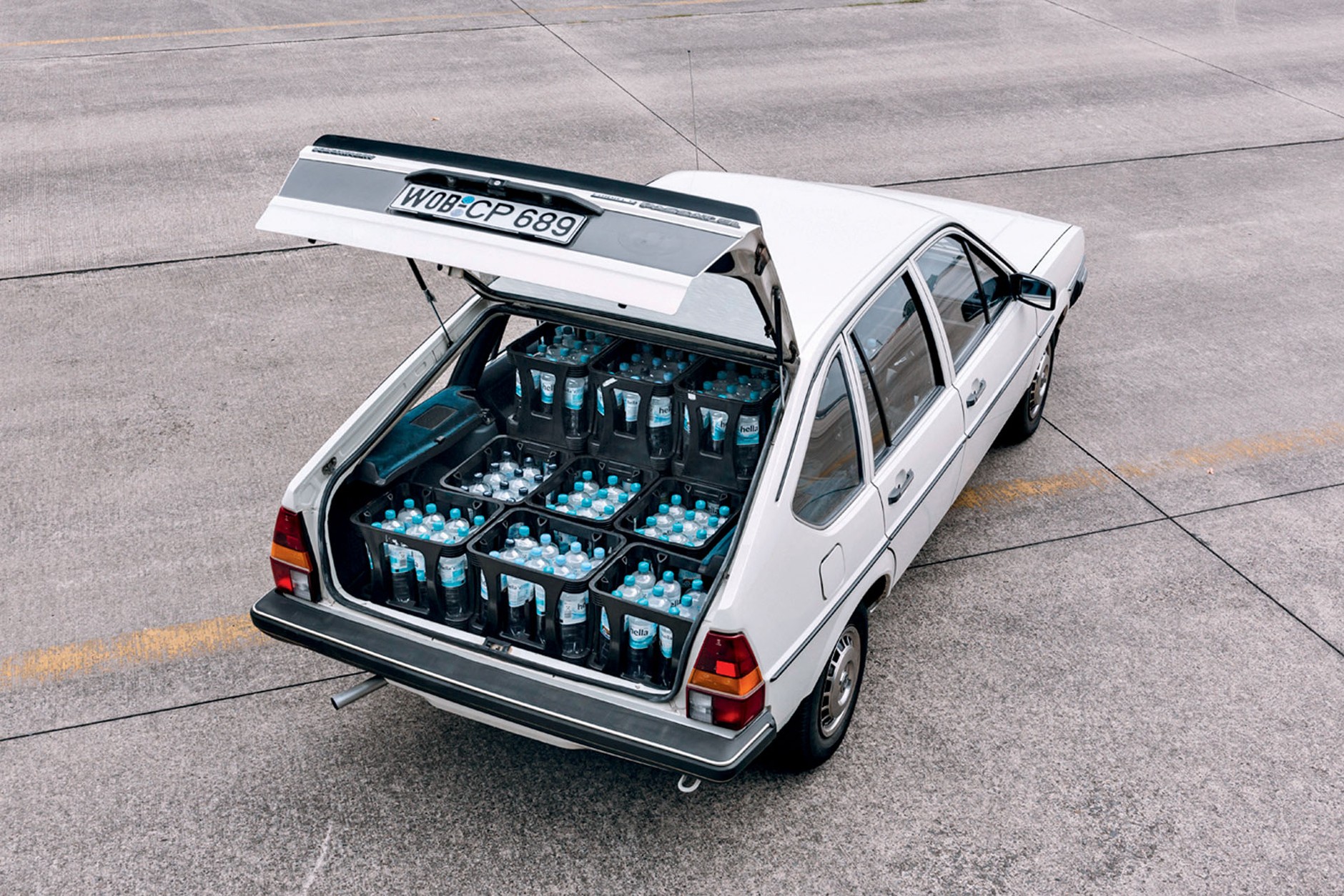 Volkswagen Passat1.6 GL - tradycyjnie pochylony