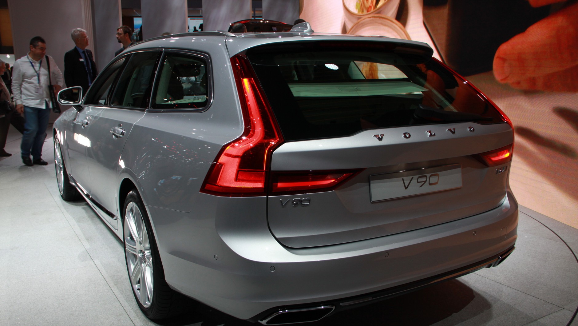 Volvo V90 (Genewa 2016)