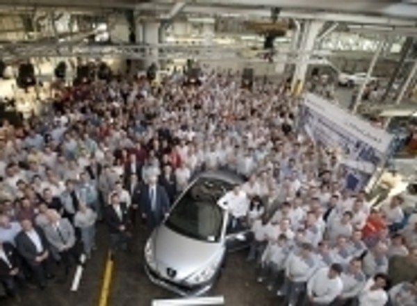 Peugeot RCZ razy 30 000