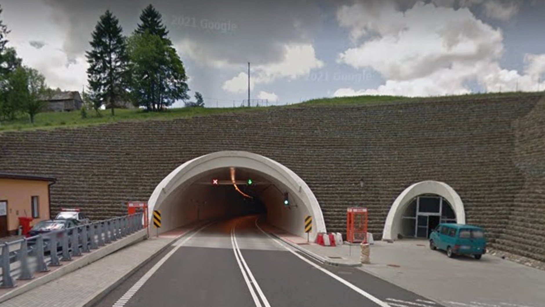 Tunel Emilia