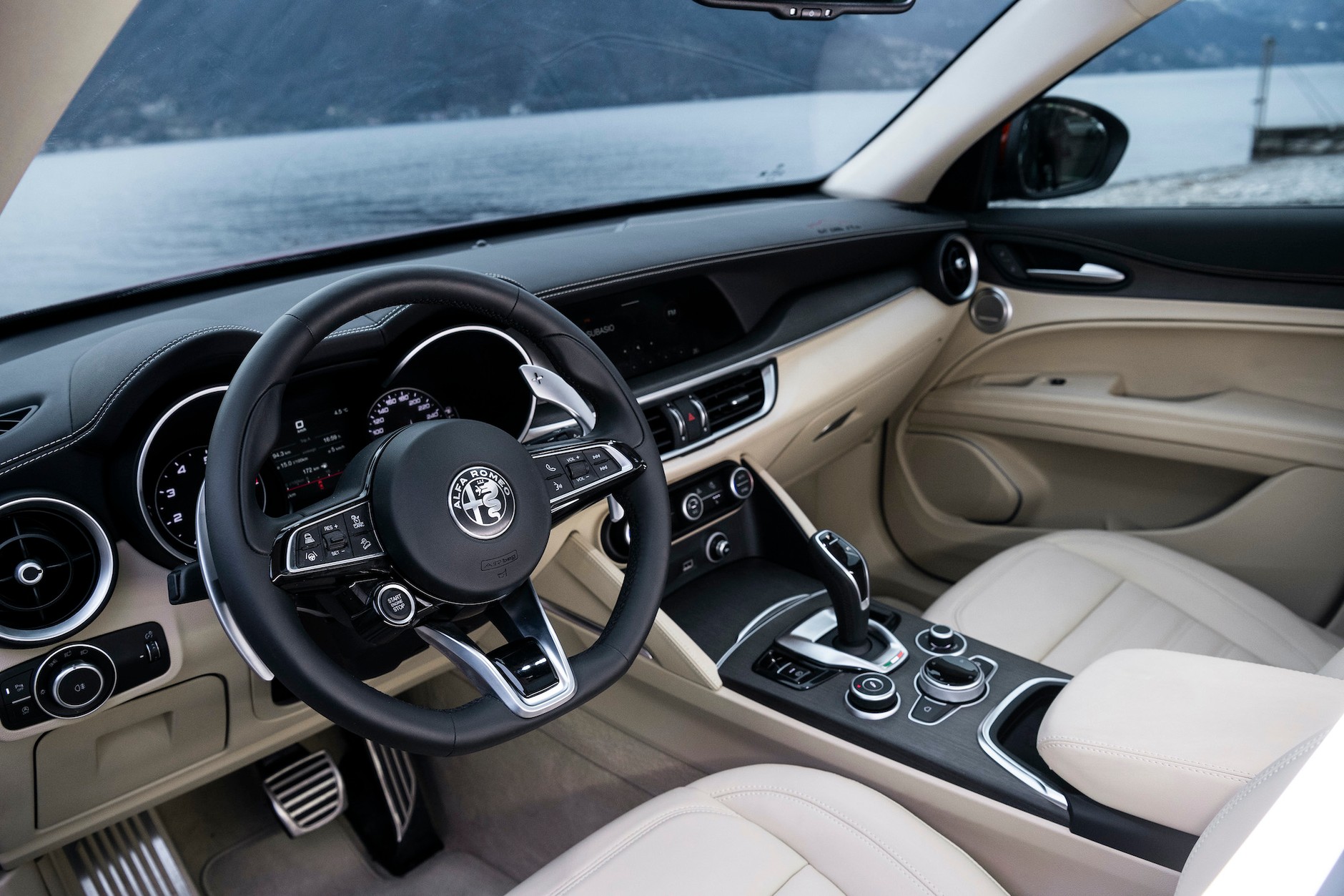 Alfa Romeo Stelvio i Giulia 6C Villa d'Este