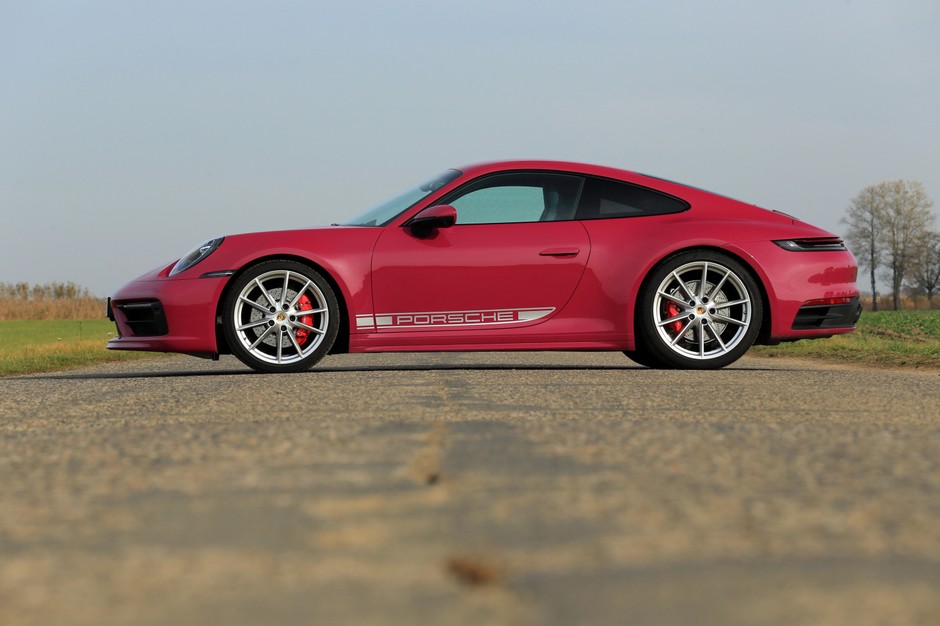 Porsche 911 Carrera S