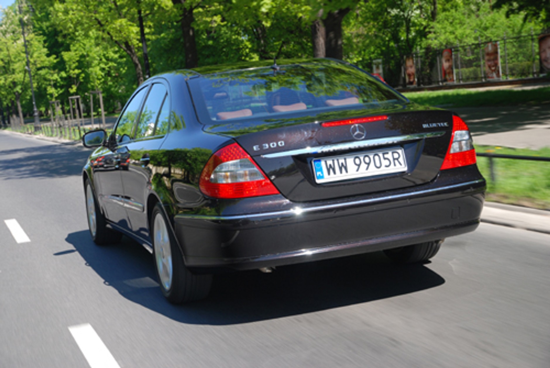 Mercedes E 300 Bluetec - Komfort i czyste spaliny diesla