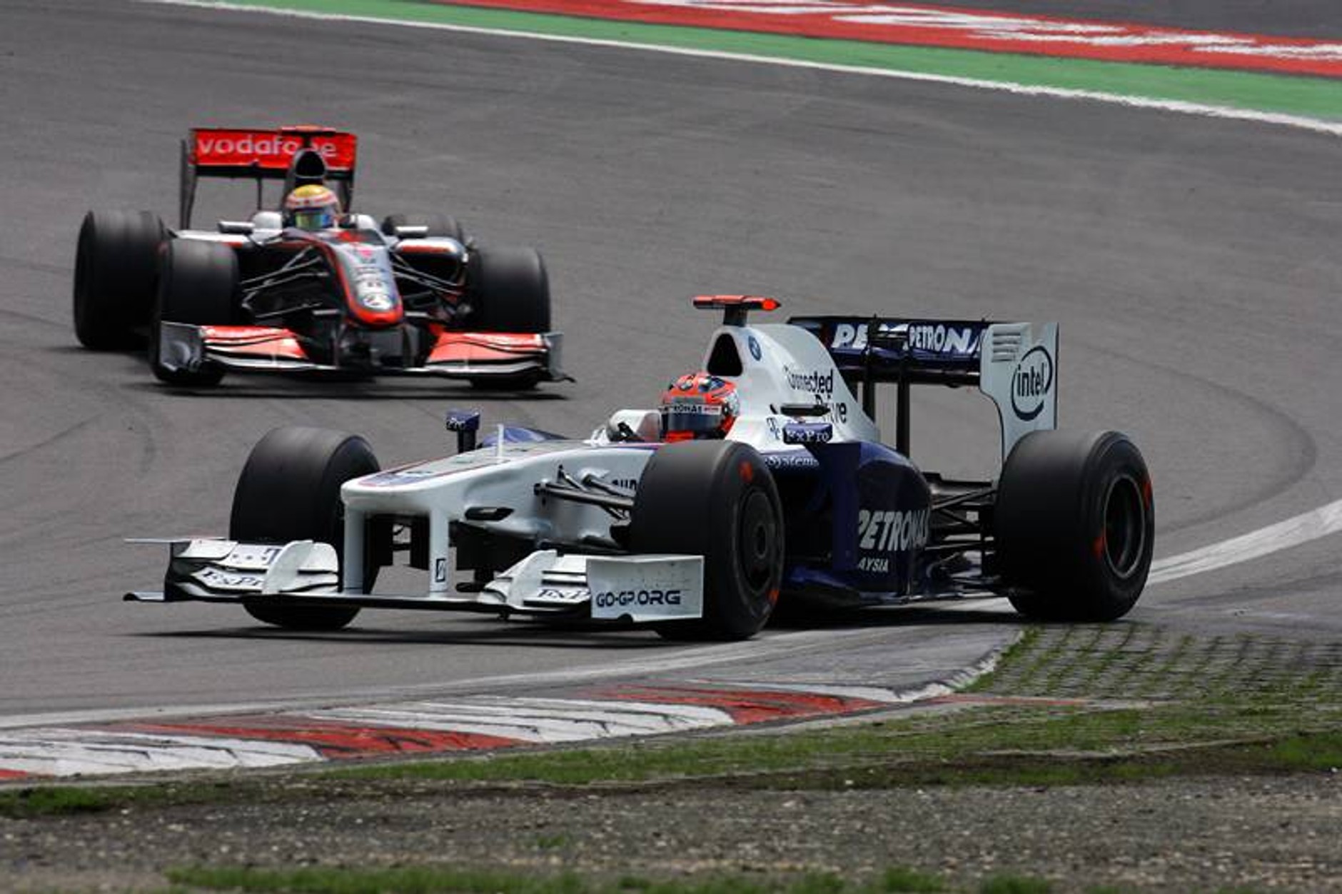 Grand Prix Niemiec 2009: rozpędzony Red Bull Racing dogania Brawn GP (fotogaleria)