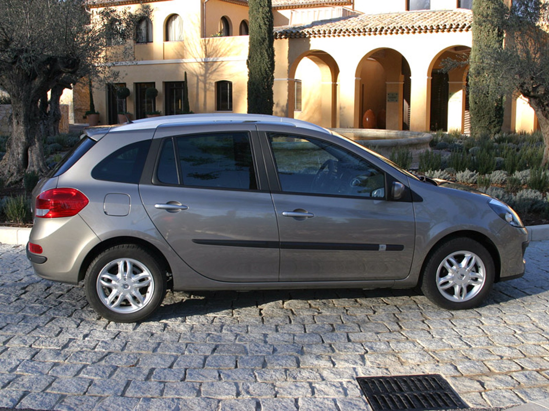 Renault Clio Grandtour - pierwsze wrażenia