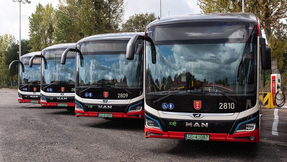Gdańskie przedsiębiorstwo komunikacji miejskiej na razie użytkuje 18 elektrycznych autobusów