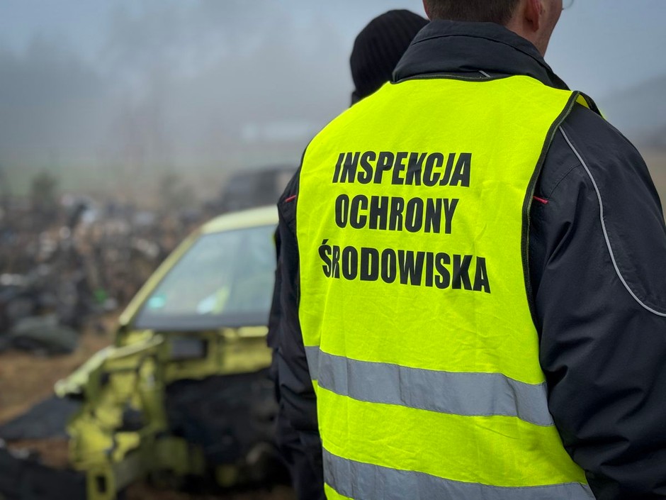 Akcja policji. Odzyskali i zabezpieczyli pojazdy o wartości niemal 3 mln zł