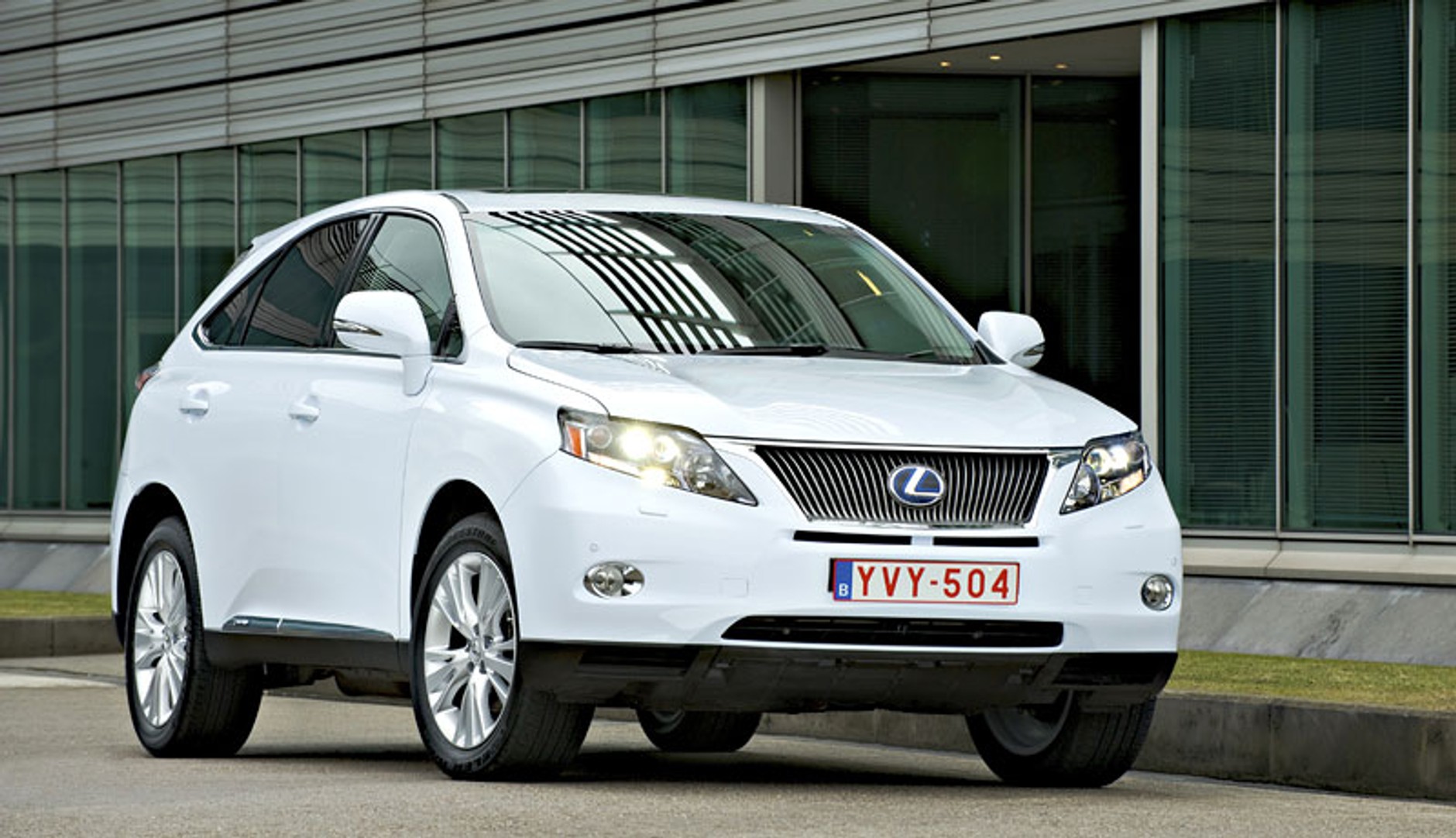 Genewa 2009: Lexus RX 450h w Europie