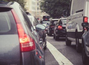 Chcą wprowadzić limit prędkości do 16 km na godz. Krytycy mówią o "absurdzie"