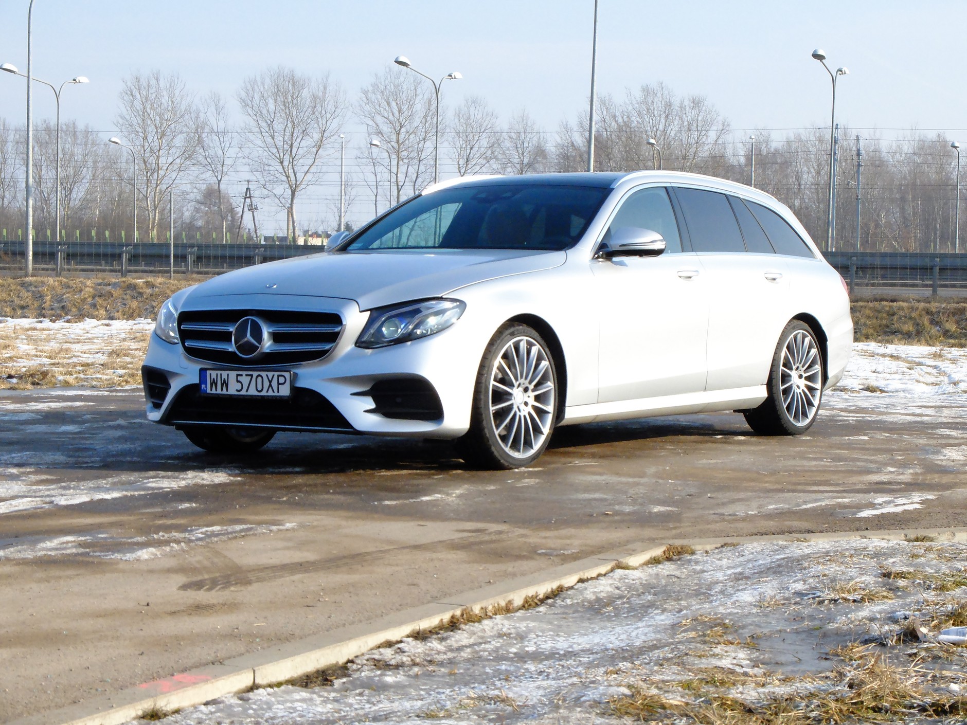 Mercedes klasy E - W213 Kombi (S213)