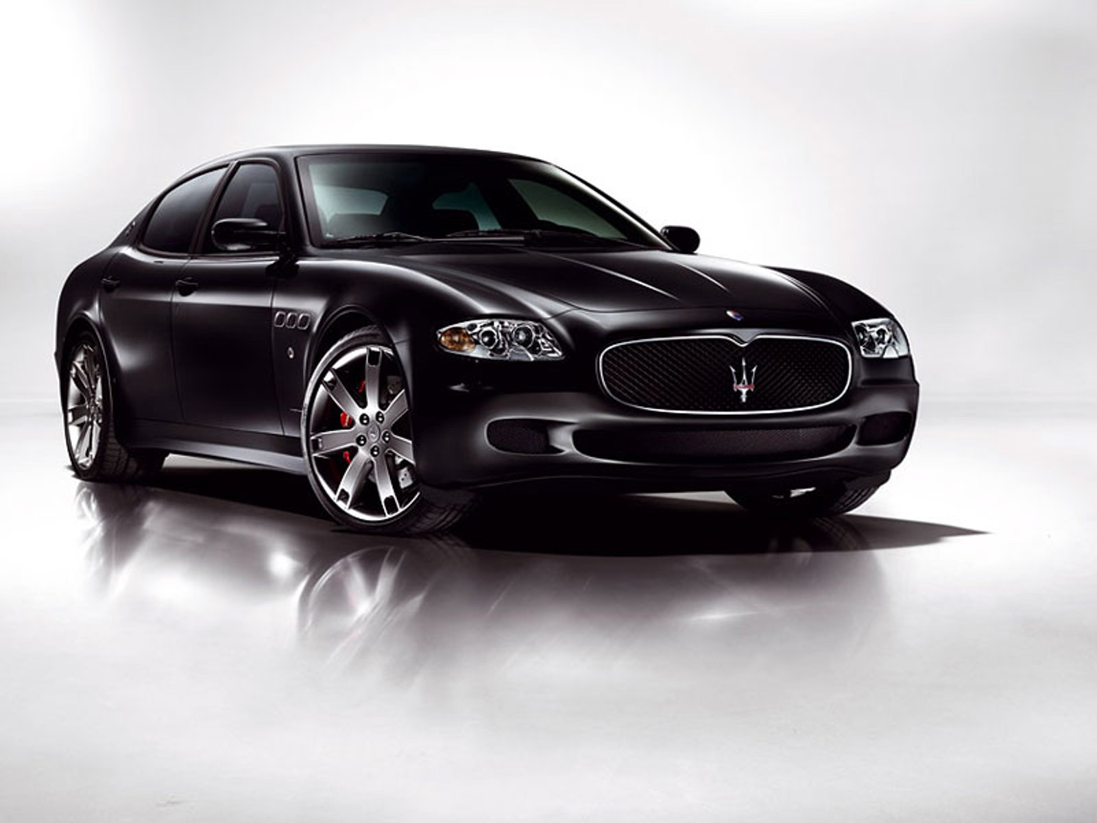 IAA Frankfurt 2007: Maserati Quattroporte Sport GT S – jeszcze bardziej sportowo-luksusowe
