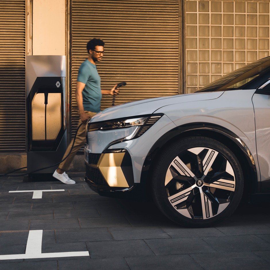 Renault Megane E-Tech Elektryczny (2022)