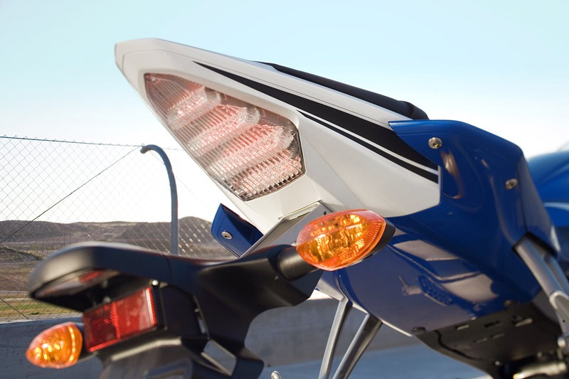Yamaha YZF-R6 2008: pierwsze informacje i duża fotogaleria