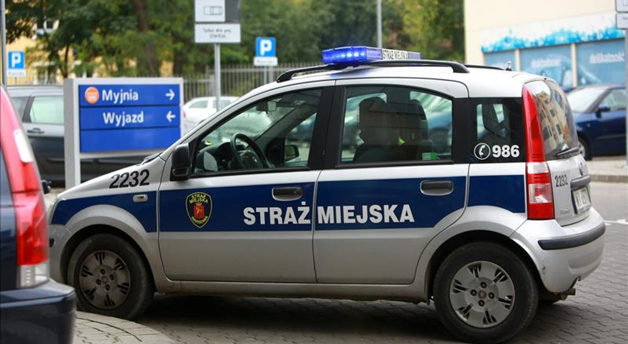 Straż miejska: na sygnale po... czekoladę