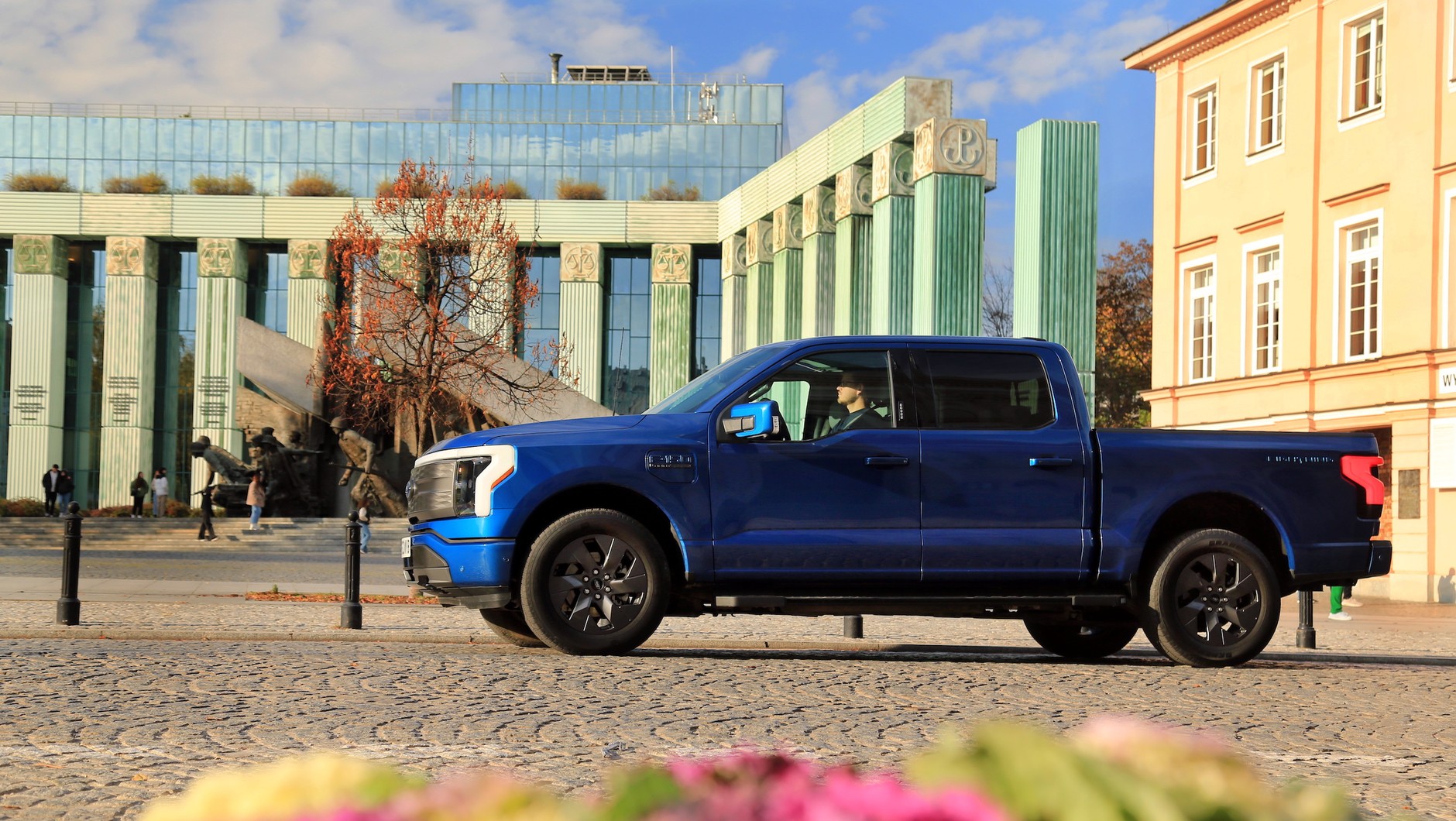 Ford F-150 Lightning to jeden z pierwszych elektrycznych aut Forda