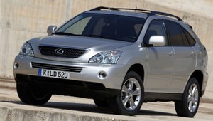 Do kupienia Lexus RX 400h z przebiegiem prawie 750 tys. km – a mówiliśmy, że hybrydy się nie psują!