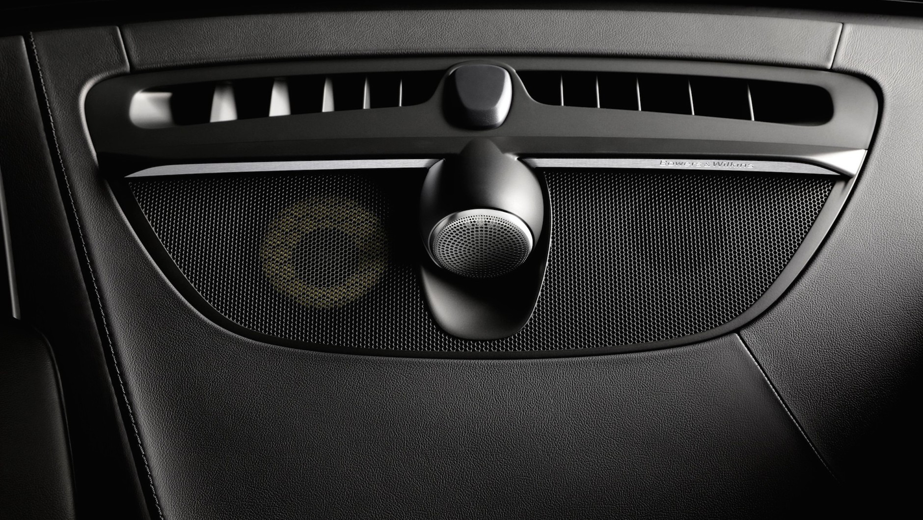 System audio Bowers & Wilkins dla nowego Volvo S90