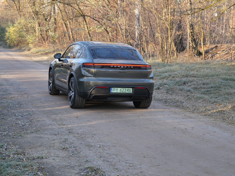 Porsche Macan 4 electric