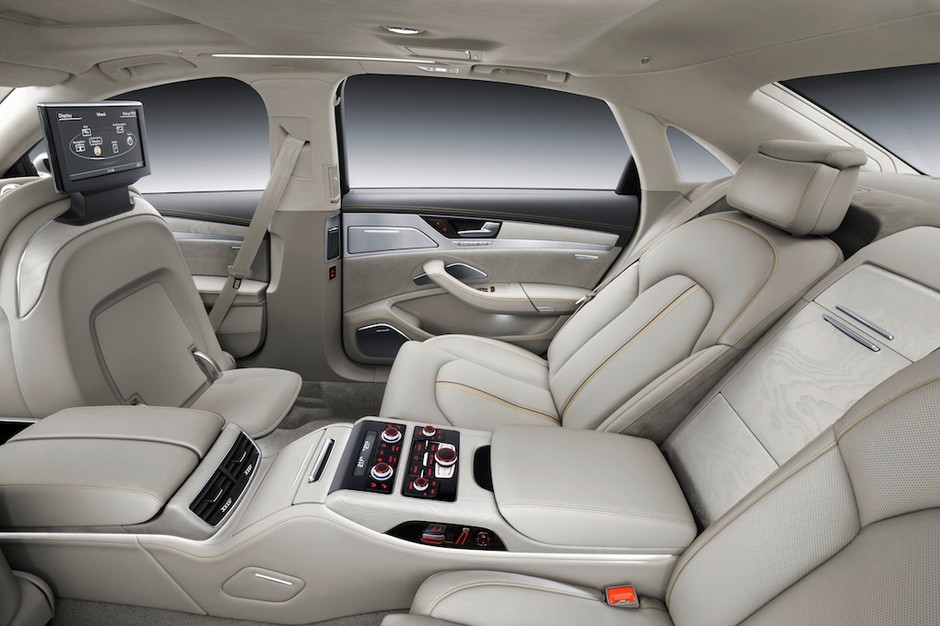Wnętrze Audi A8 po face liftingu