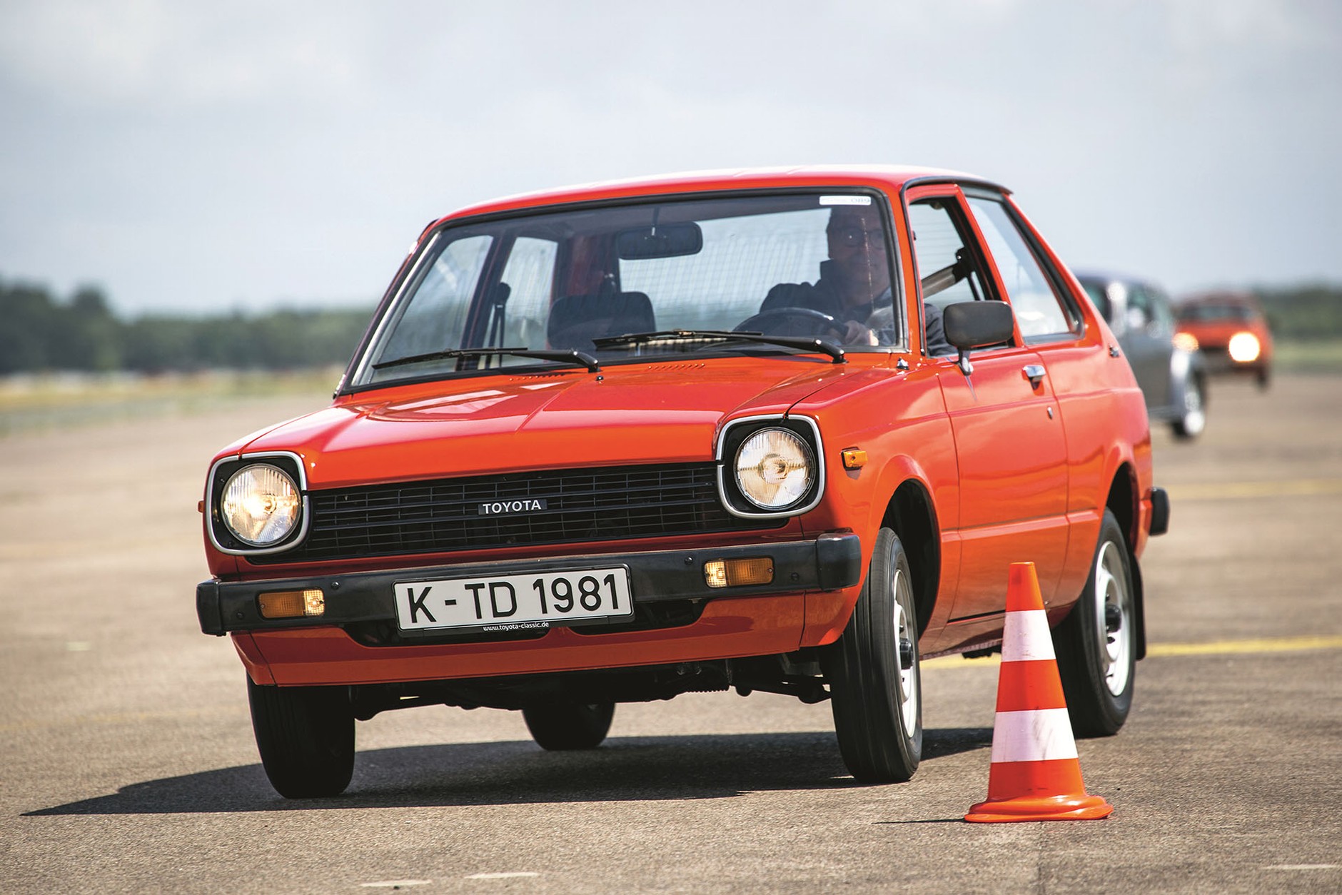 Toyota Starlet - niespodziewanie duży maluch