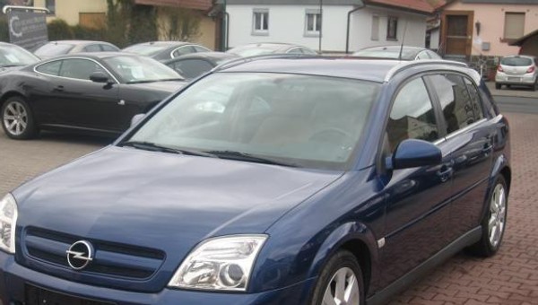 Opel Signum: nietypowa limuzyna w niskiej cenie