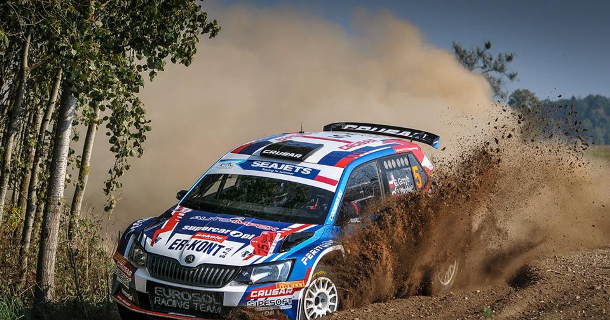 Rajdowe mistrzostwa Europy w Polsce. Po mazurskich szutrach pojadą 104 załogi