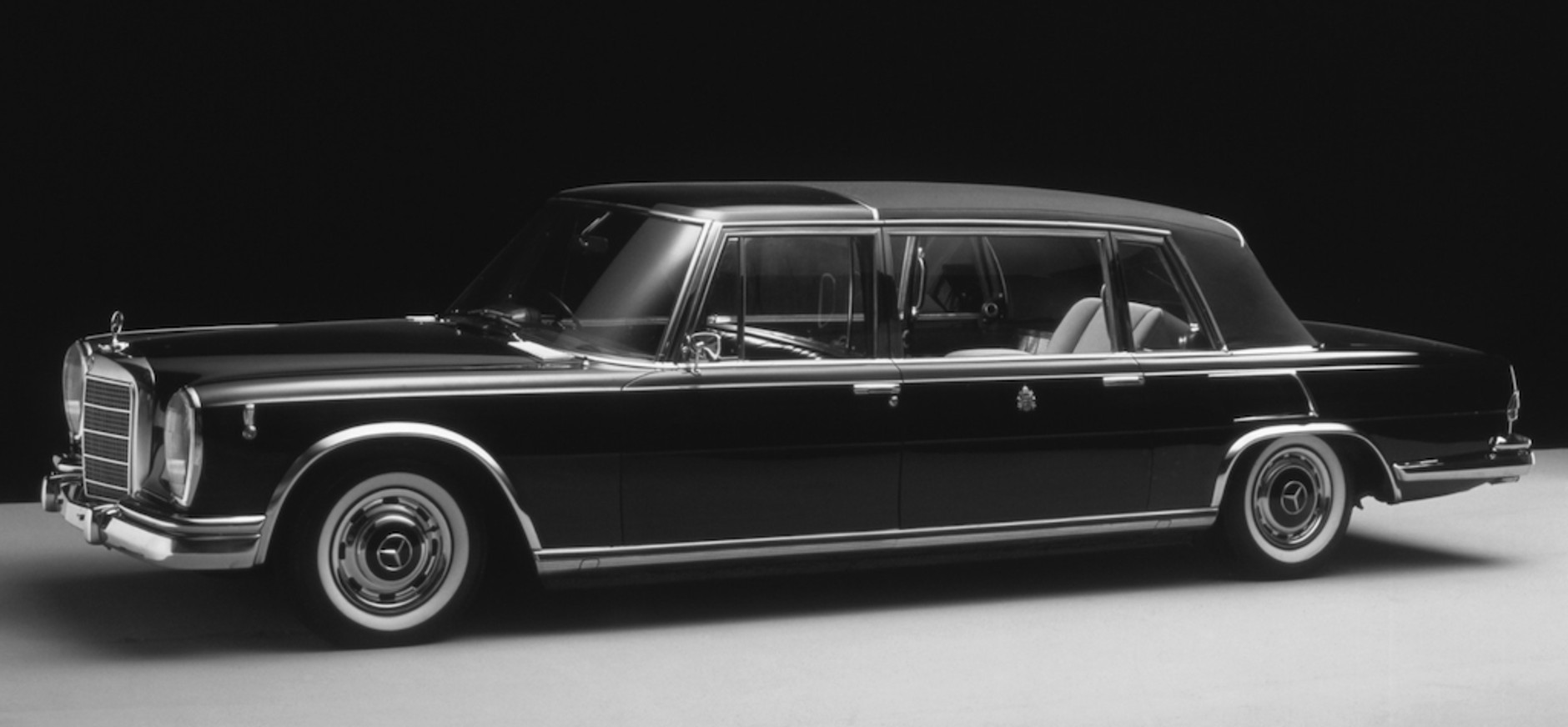 Mercedes 600 (W 100)