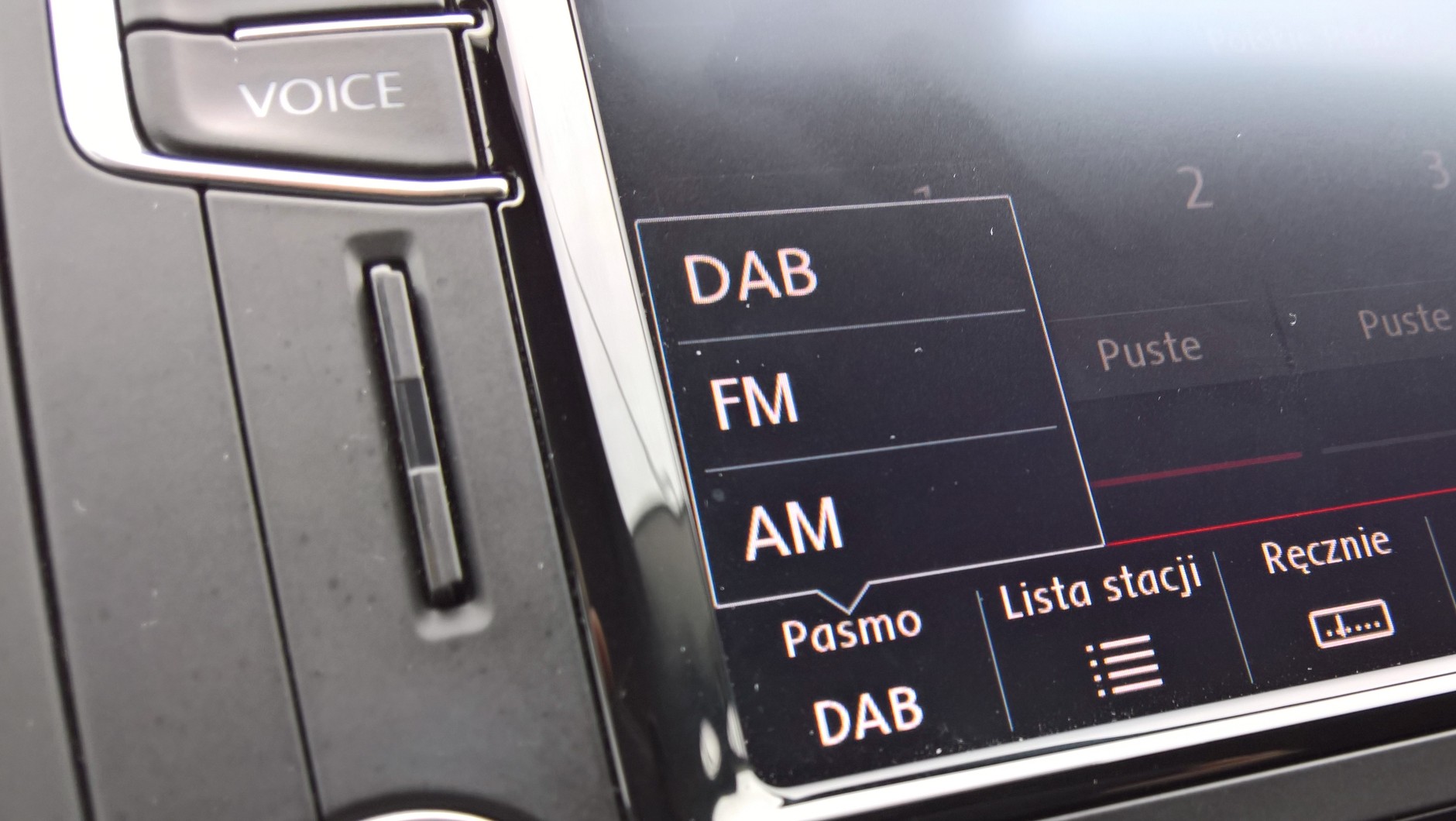 Wybór pracy odbiornika radiowego - DAB+