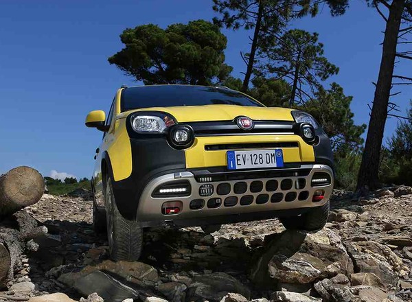 Fiat Panda Cross- nowy łowca przygód