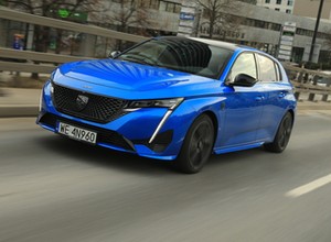 Nowy Peugeot 308 Hybrid – oszczędny w mieście, szybki na autostradzie