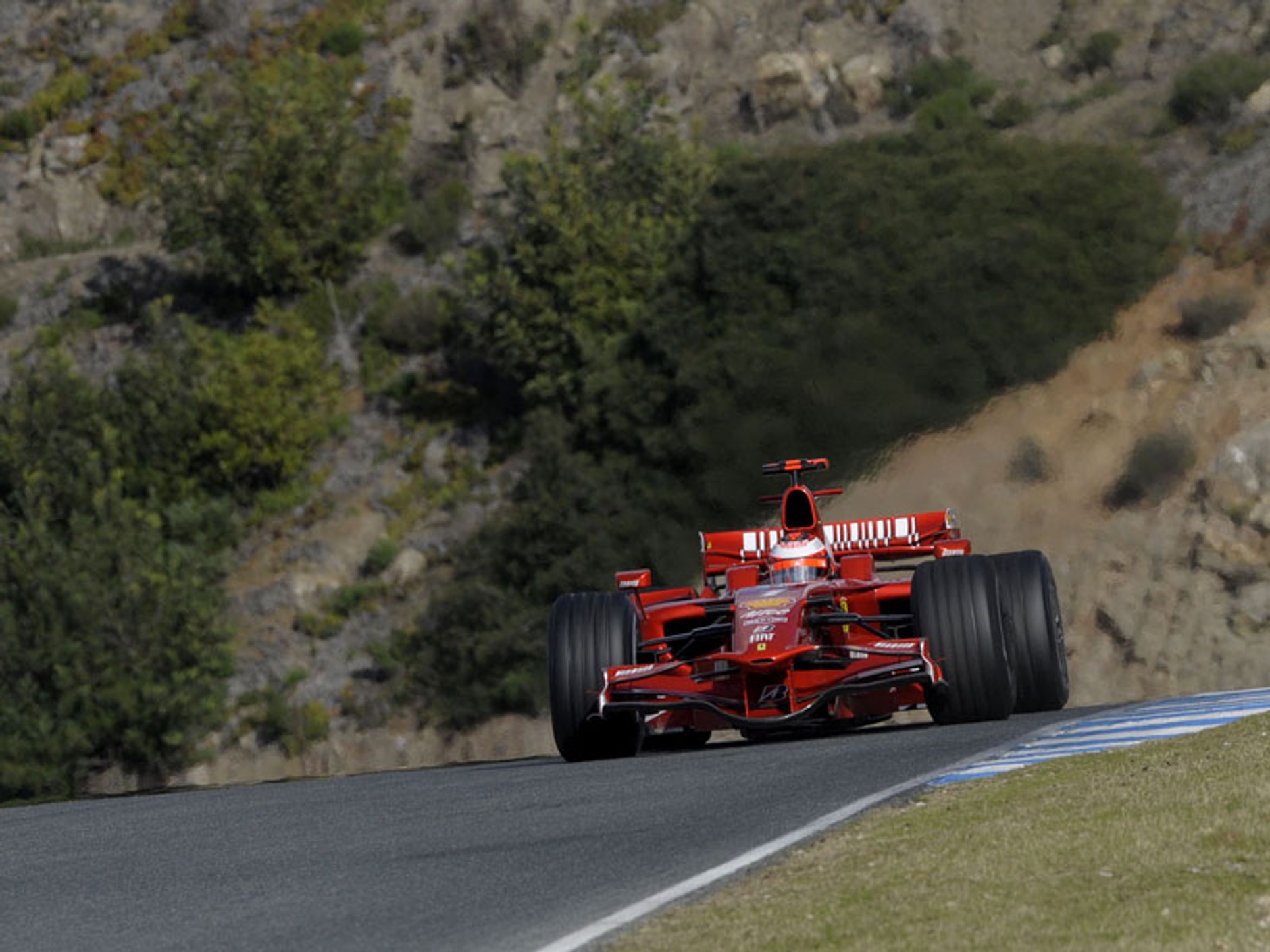 Formuła 1: Fernando Alonso pokazał klasę w Jerez (fotogaleria z testów)