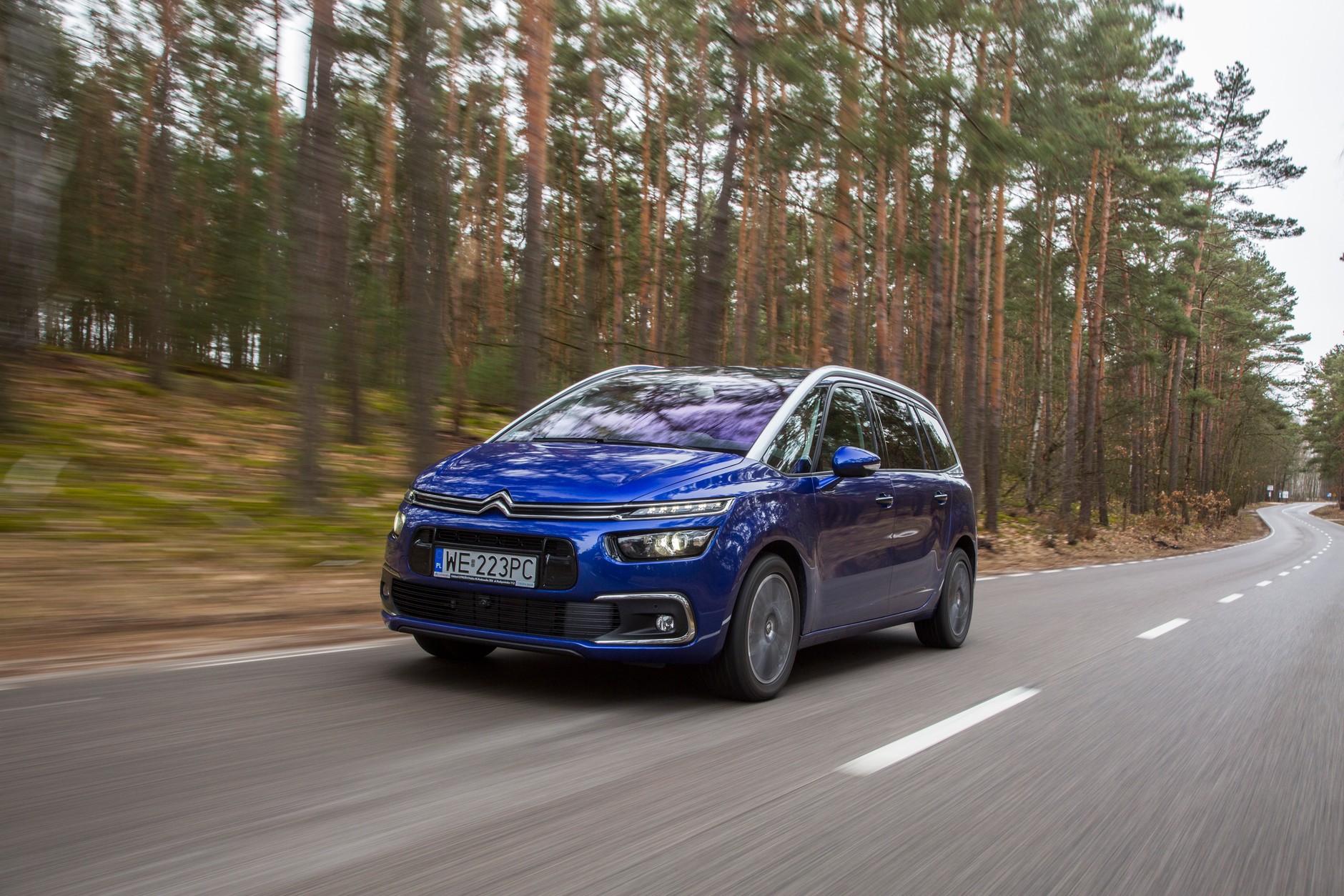 Zawieszenie oferuje wysoki komfort podróżowania, ale trzeba też przyznać, że Grand C4 Picasso nie jest mistrzem precyzyjnej jazdy