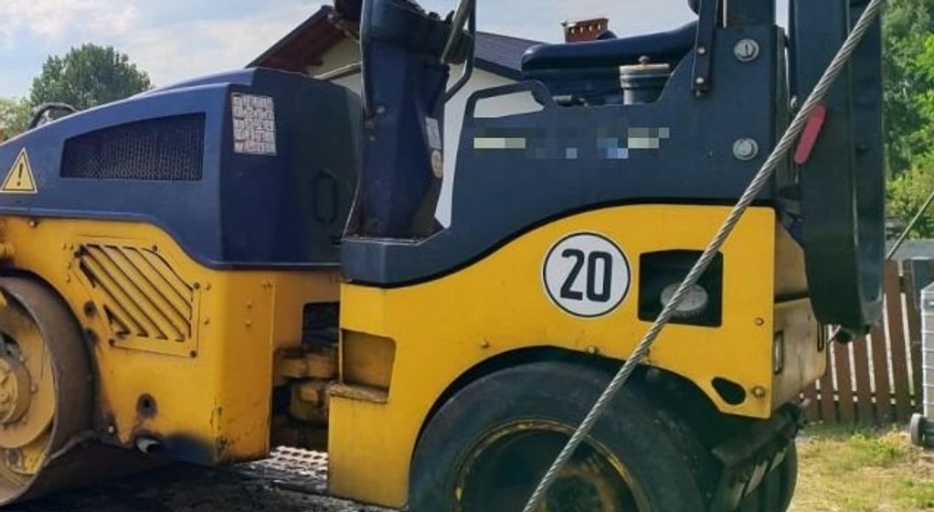 Zderzenie z walcem drogowym; 21 sierpnia 2023 r.; gmina Łoniów