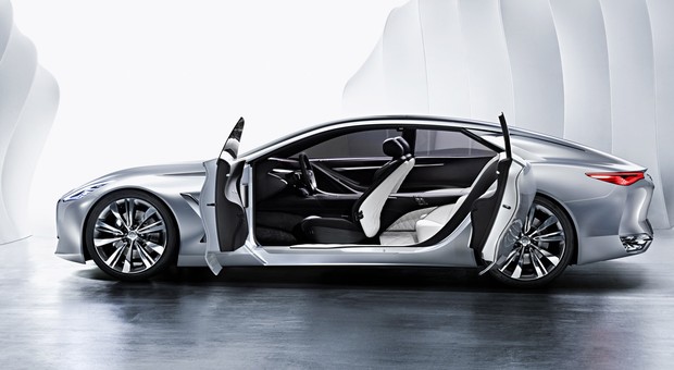 Paryż 2014: Infiniti Q80 Inspiration