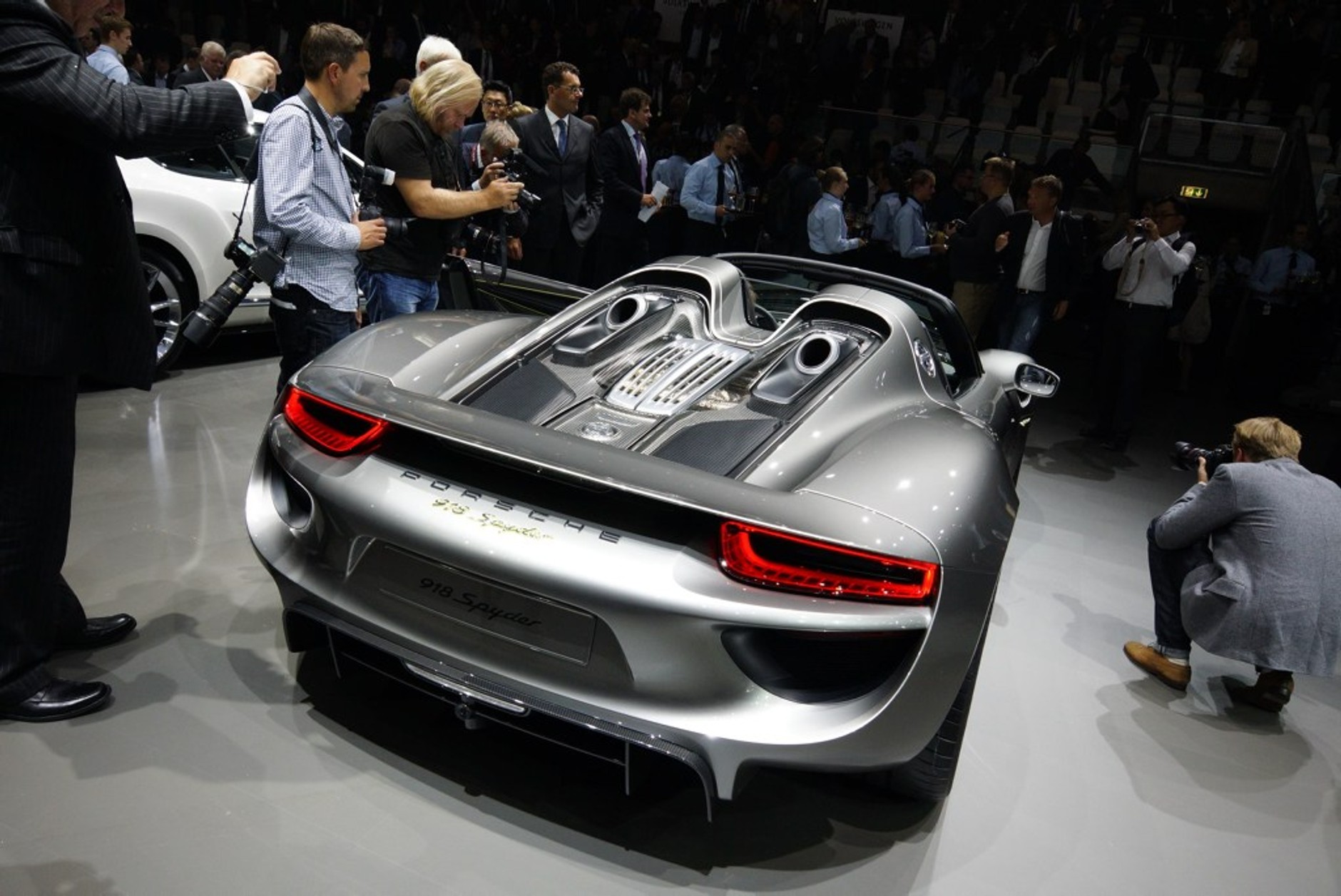 IAA 2013: Porsche 918 Spyder – hybrydowy superbolid