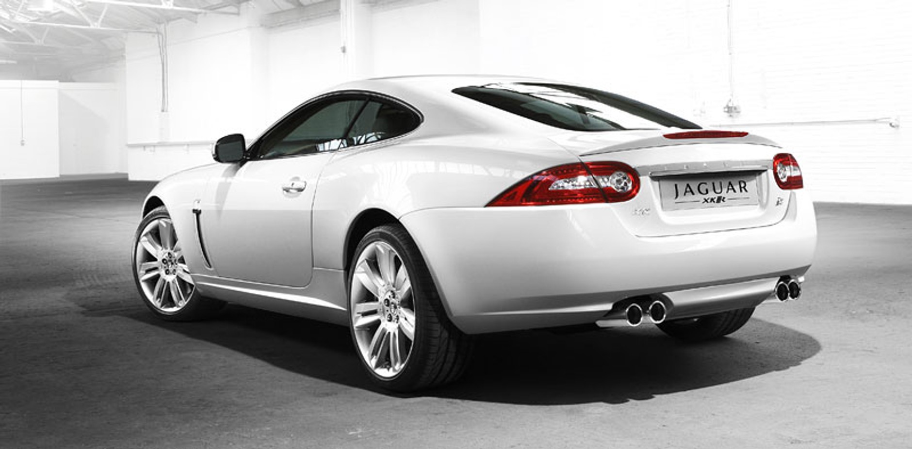 Detroit 2009: Jaguar XK i XKR 2010 – nowe silniki 5,0 V8 i niewielki facelifting