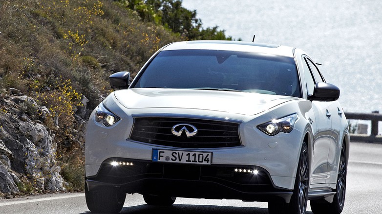 Infiniti FX Vettel Edition za 120 tys. euro