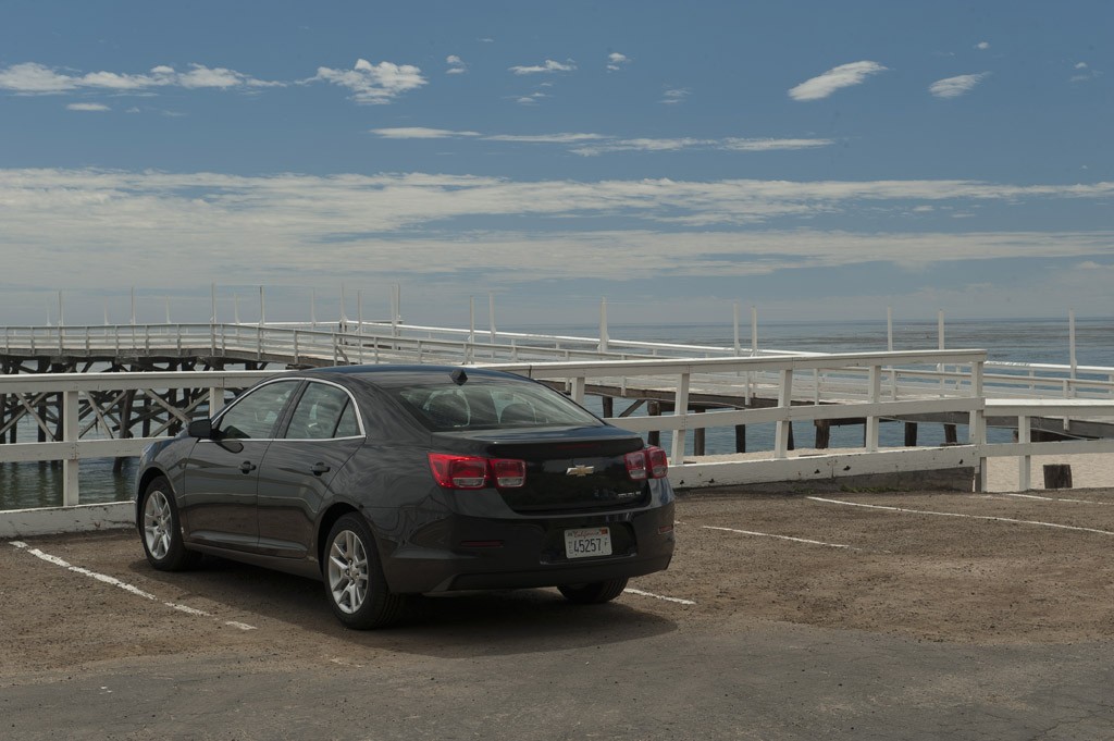 Chevrolet Malibu pod napięciem