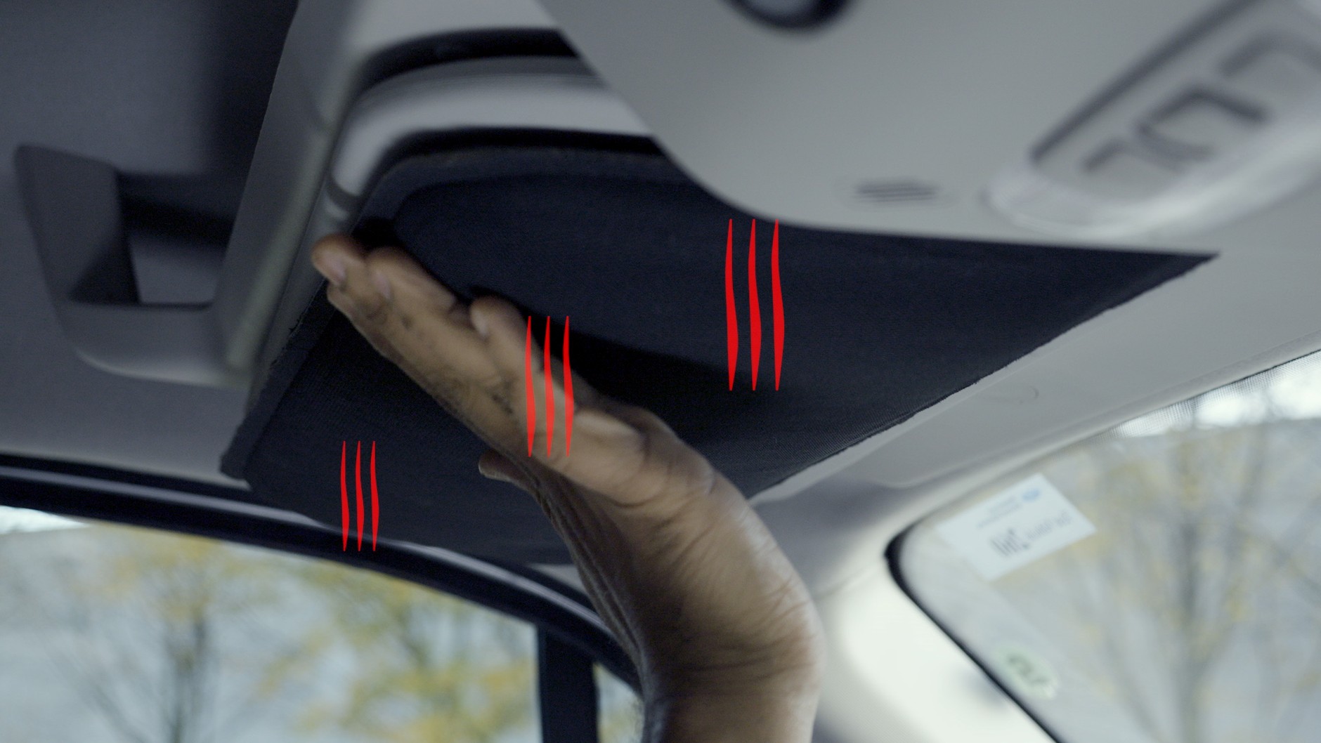 Ford wyposażył samochód w ogrzewane elementy wnętrza, by zwiększyć zasięg elektryka