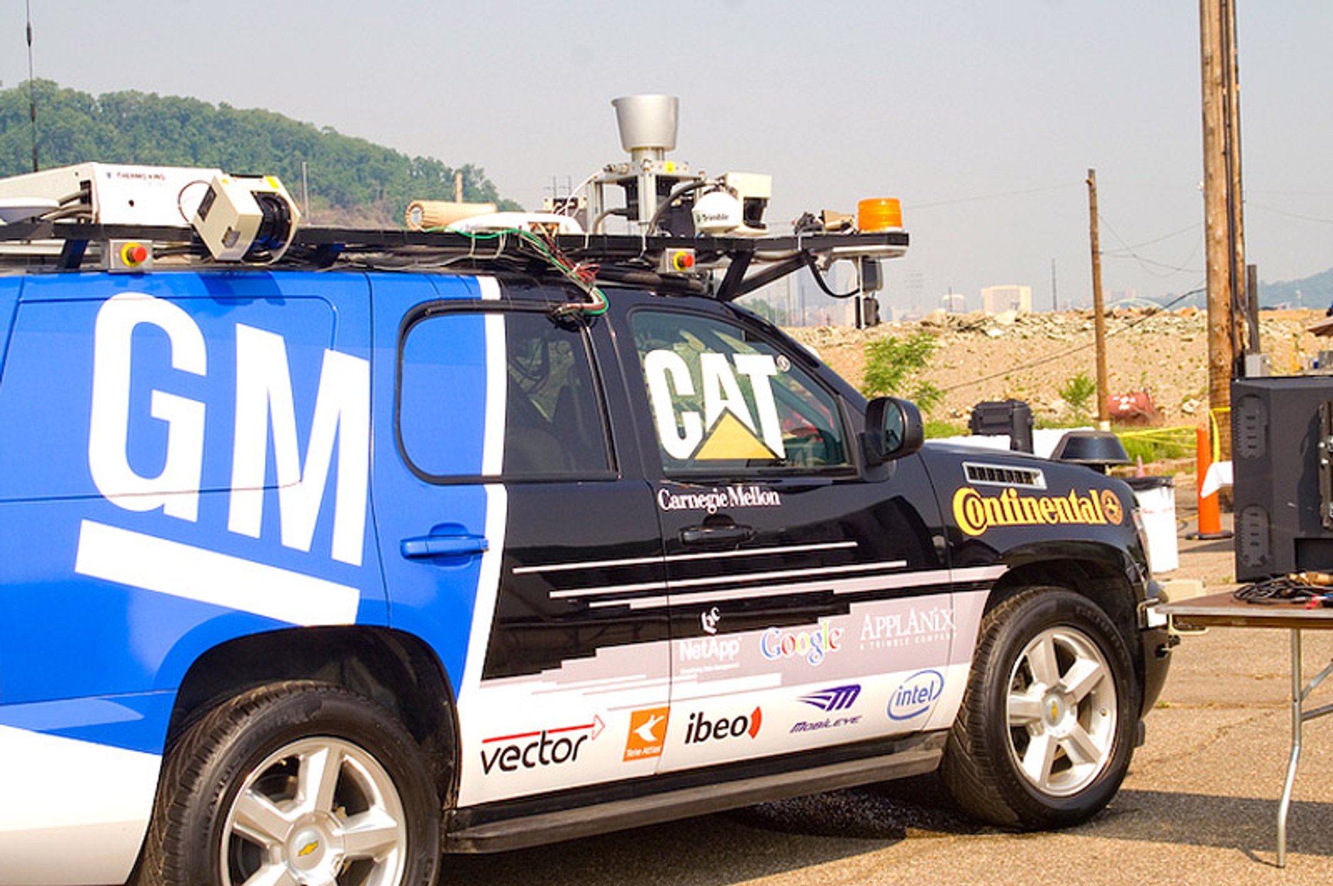 Kalifornijski wyścig samochodów bez kierowców zna zwycięzcę