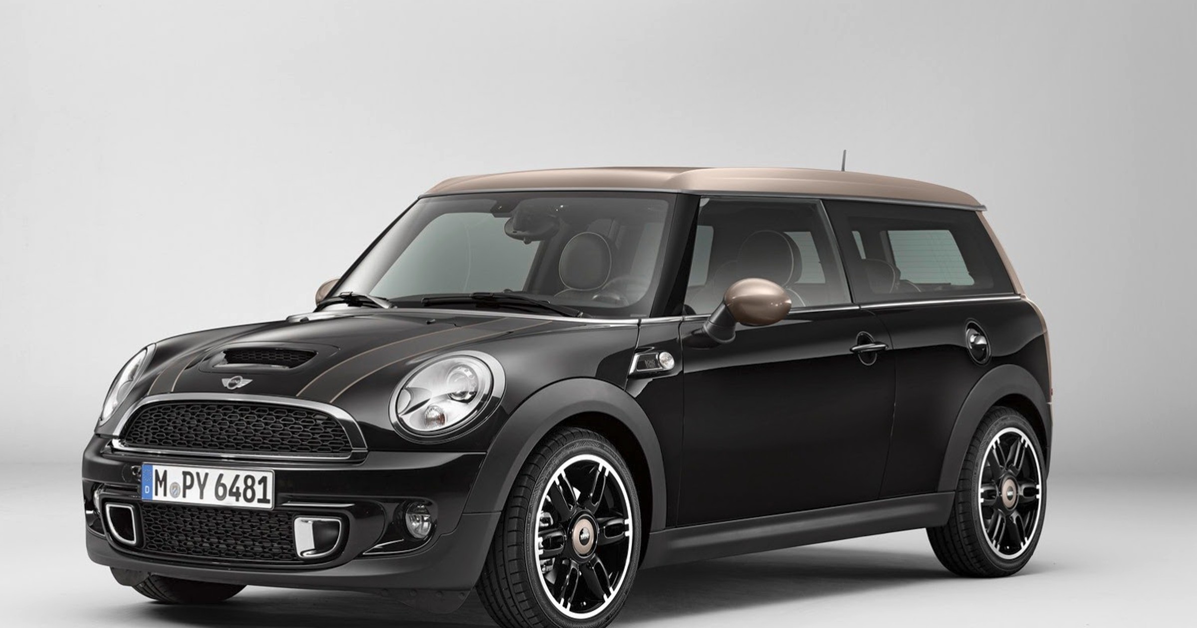 Mini Clubman Bond Street w Genewie