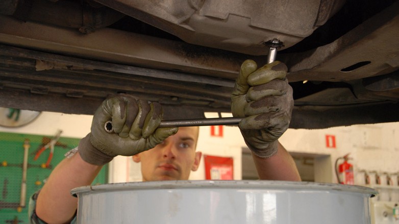 Czy zmieniać olej? Jeśli tak, to na jaki?