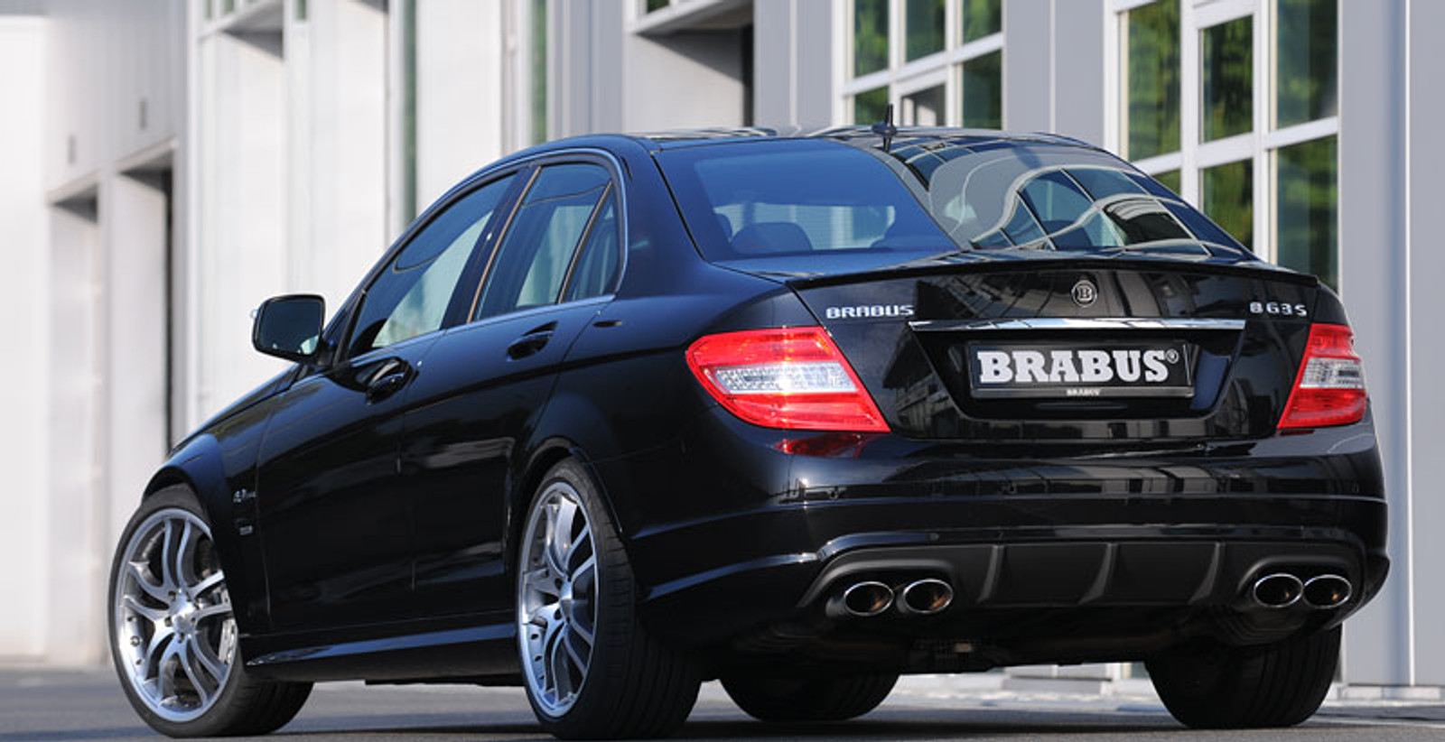 Brabus B63 S – kiedy AMG staje się za słabe