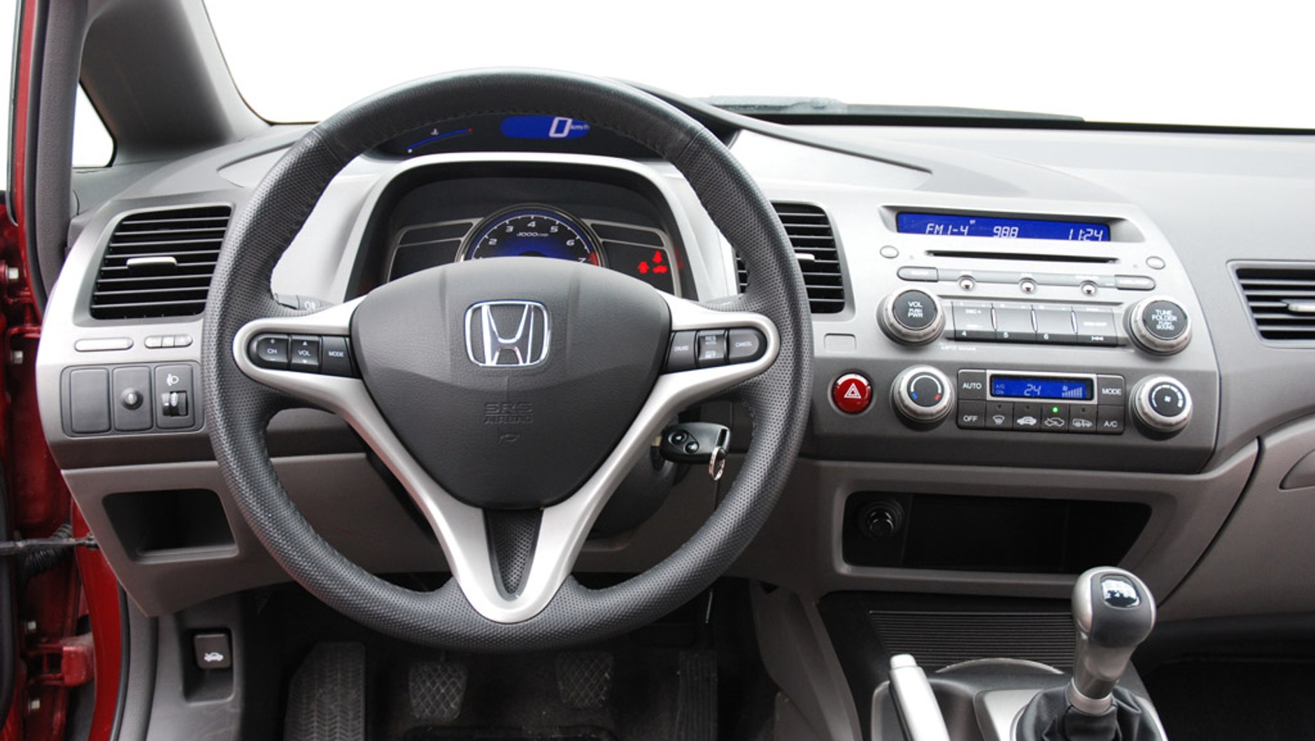 Honda Civic kontra Toyota Corolla: pojedynek używanych rodzinnych sedanów