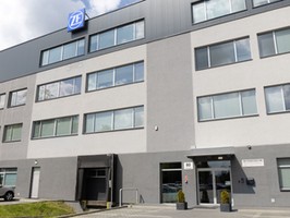 Gigant motoryzacyjny ogłosił duże zwolnienia w Polsce. Podano powody
