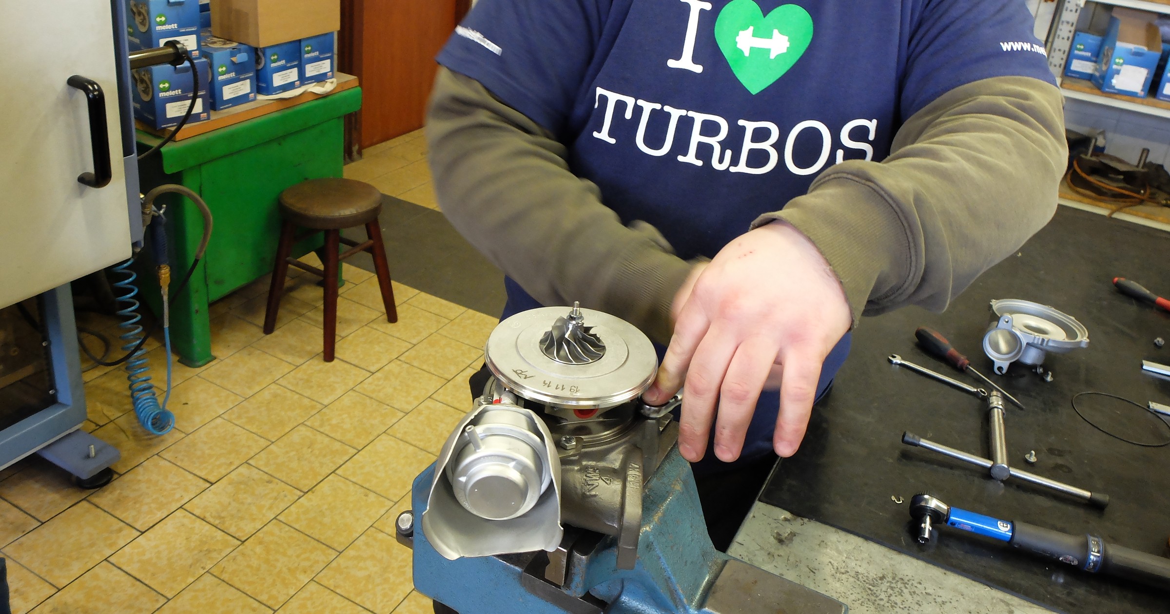 Problemy z turbosprężarką – kiedy zgłosić się do warsztatu?