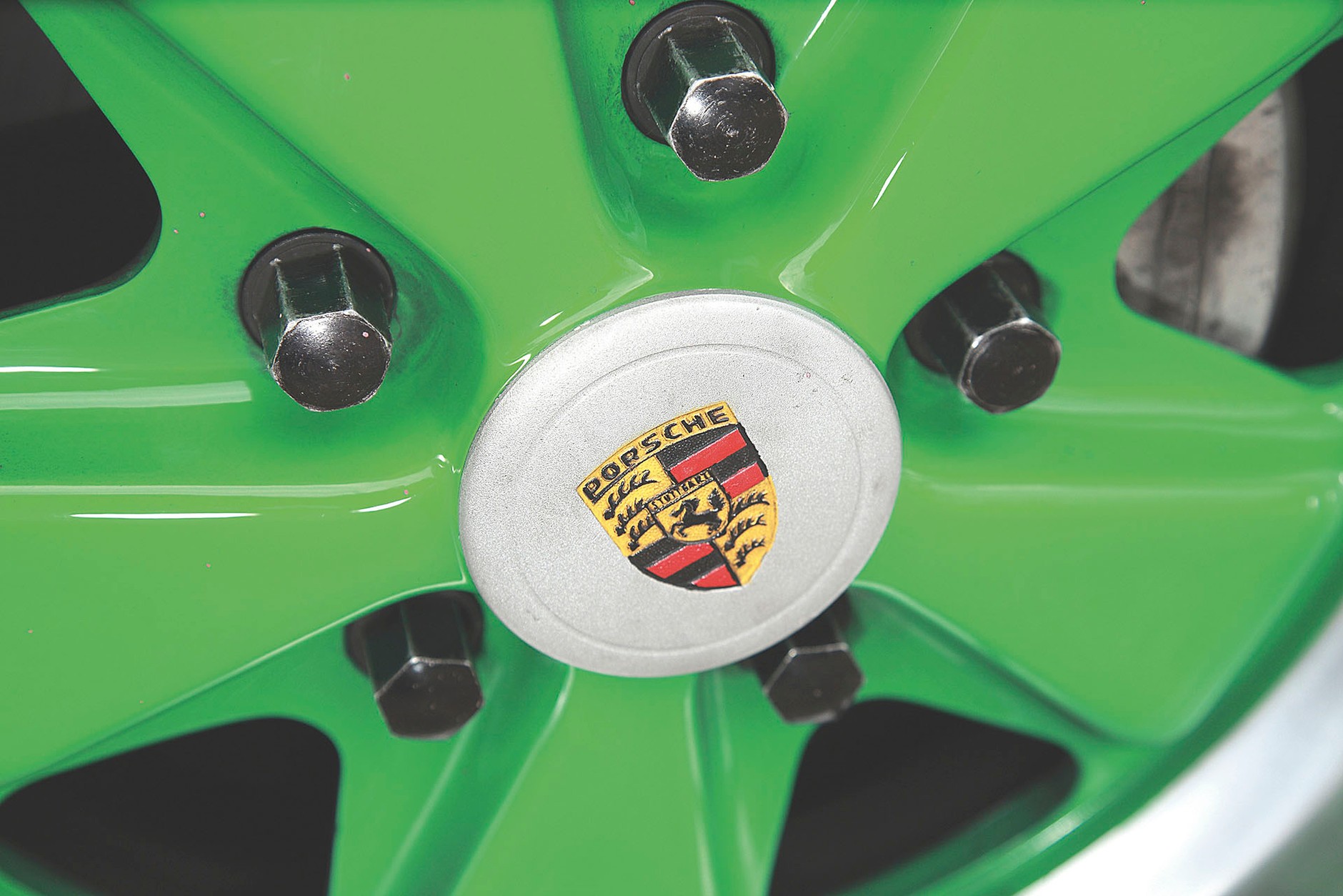 Porsche 911 Carrera RS 2.7 - ulubieniec ambitnych