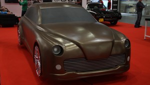 Nowa Warszawa - powrót ikony PRL-u (Motor Show 2014)